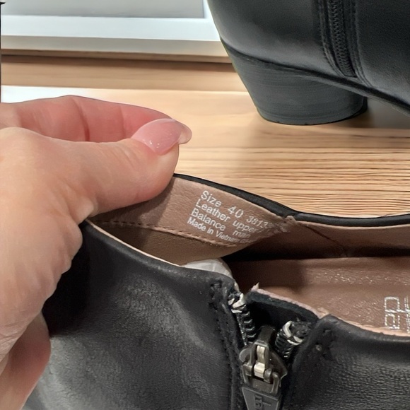 Dansko Raina Black Leather Women's Ankle Boot size EUR 40 US 9.5-10 - Picture 7 of 9